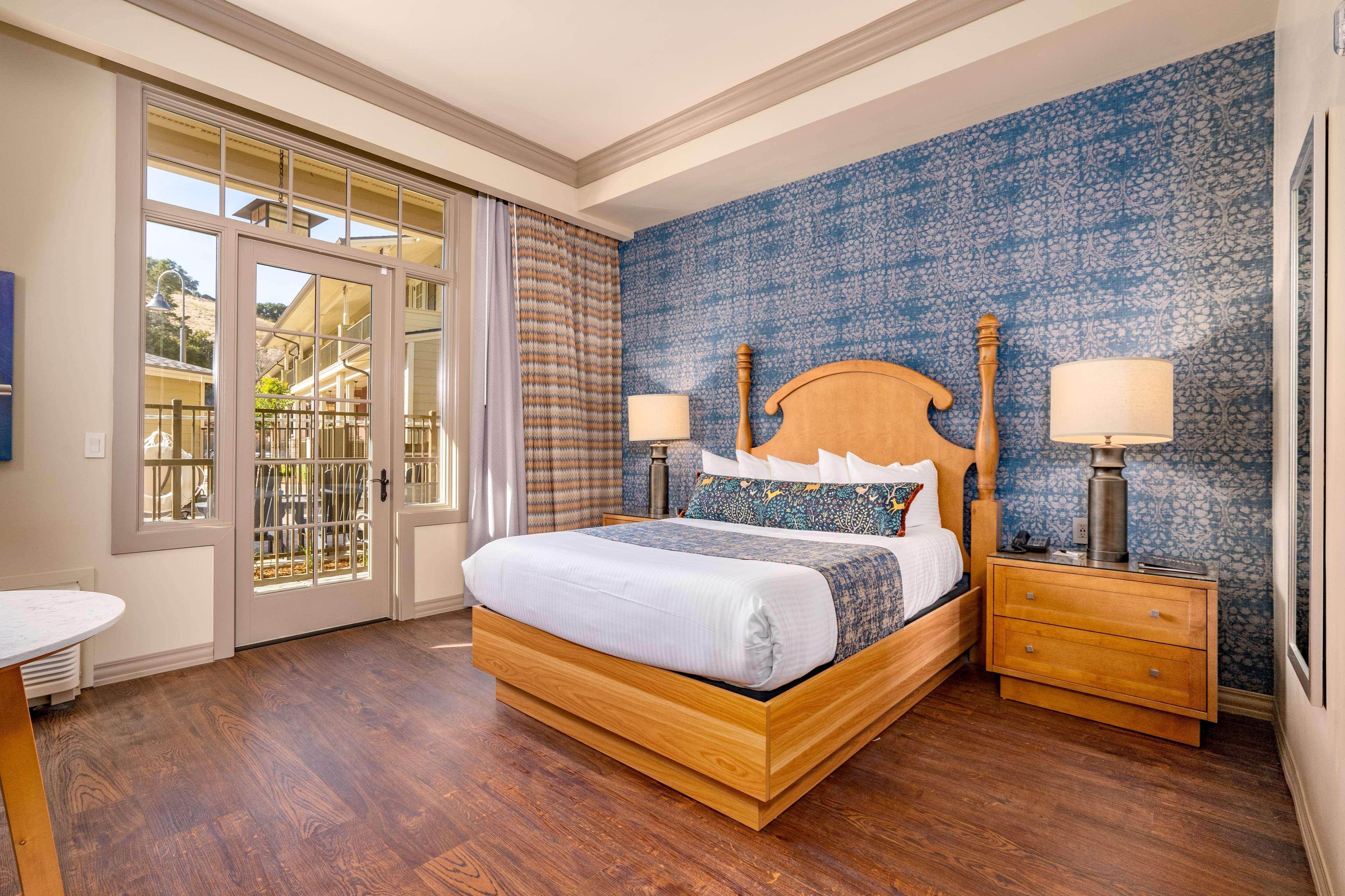 The Agrarian Hotel; Best Western Signature Collection Arroyo Grande Bagian luar foto