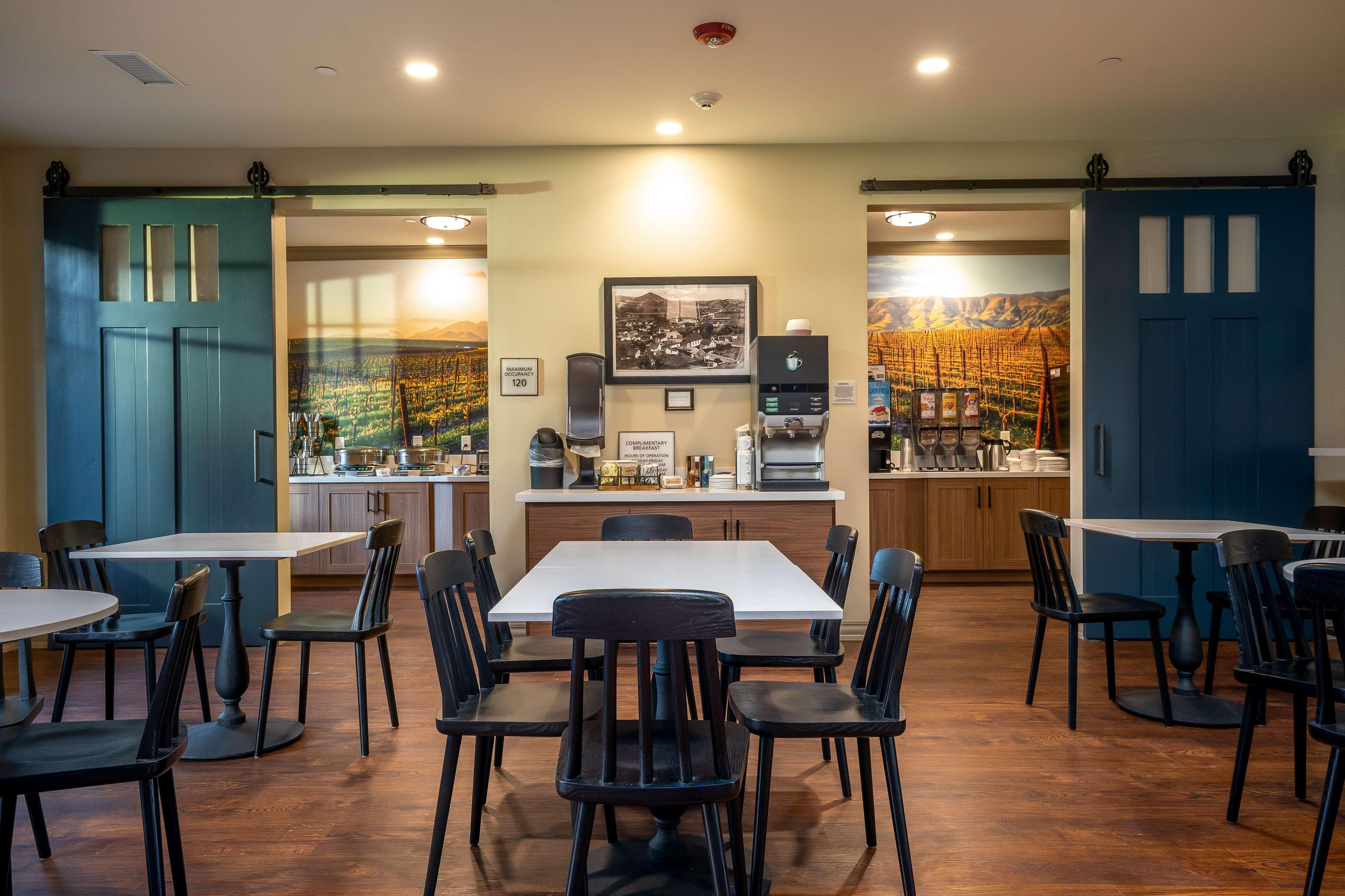 The Agrarian Hotel; Best Western Signature Collection Arroyo Grande Bagian luar foto